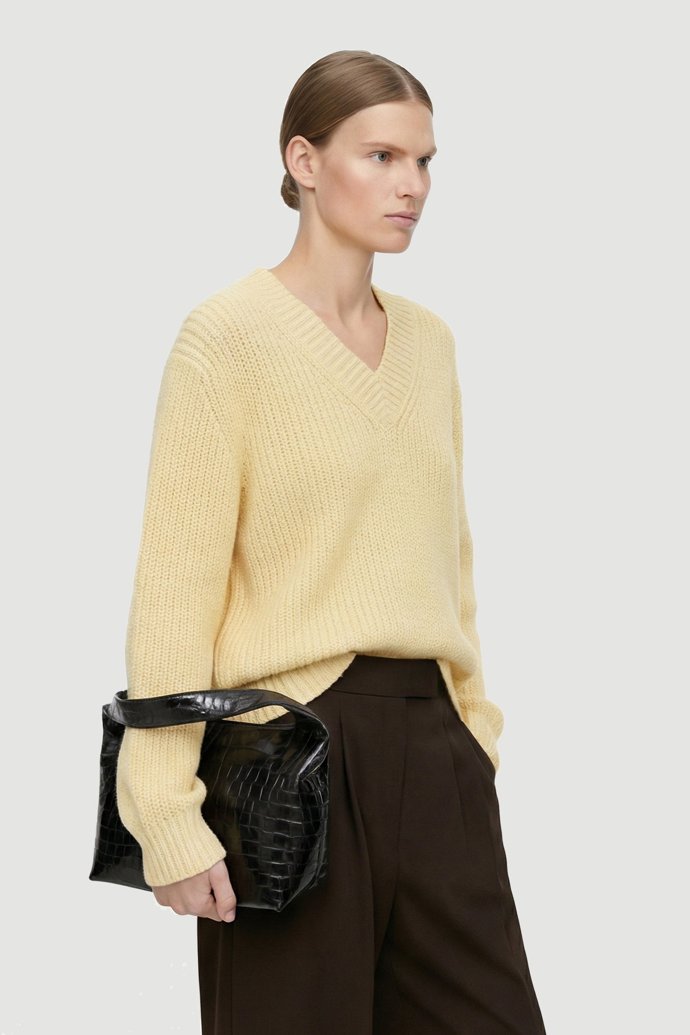 The Cotton Cashmere V-neck Knit